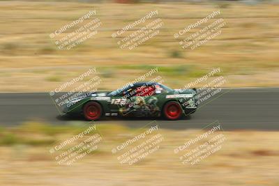 media/May-31-2025-CalClub SCCA (Sat) [[2c1a04e1ee]]/Race/Group 4/Turn 4b/